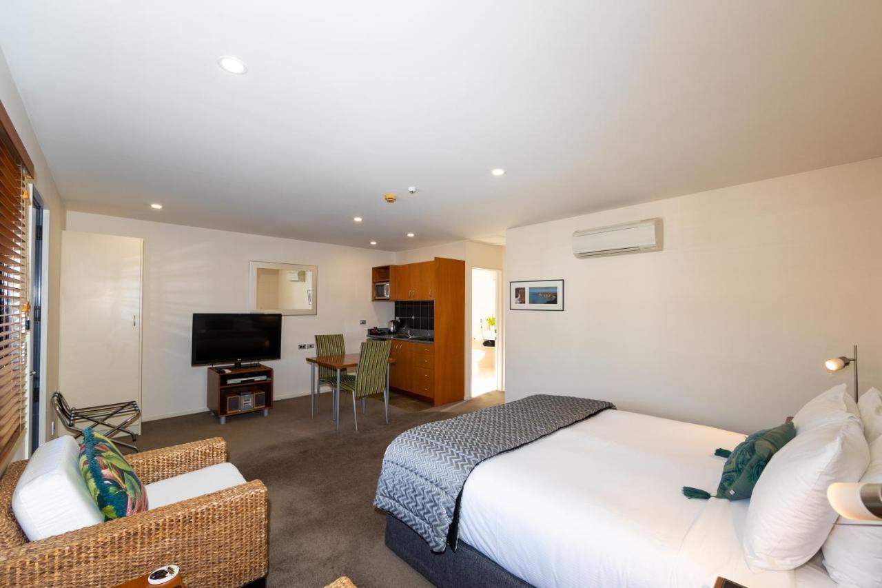 Harvest Lodge Motel Havelock North Extérieur photo