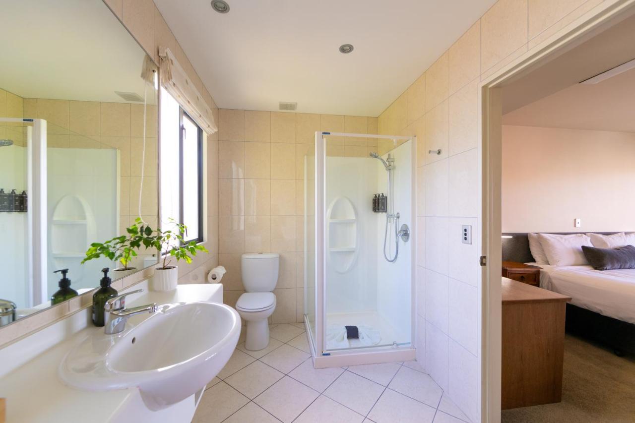 Harvest Lodge Motel Havelock North Extérieur photo