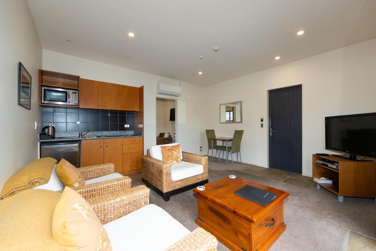 Harvest Lodge Motel Havelock North Extérieur photo