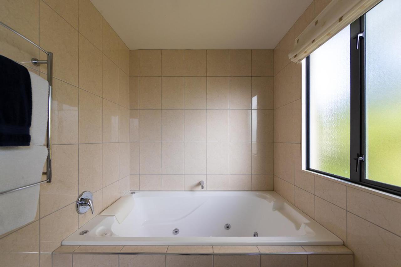 Harvest Lodge Motel Havelock North Extérieur photo