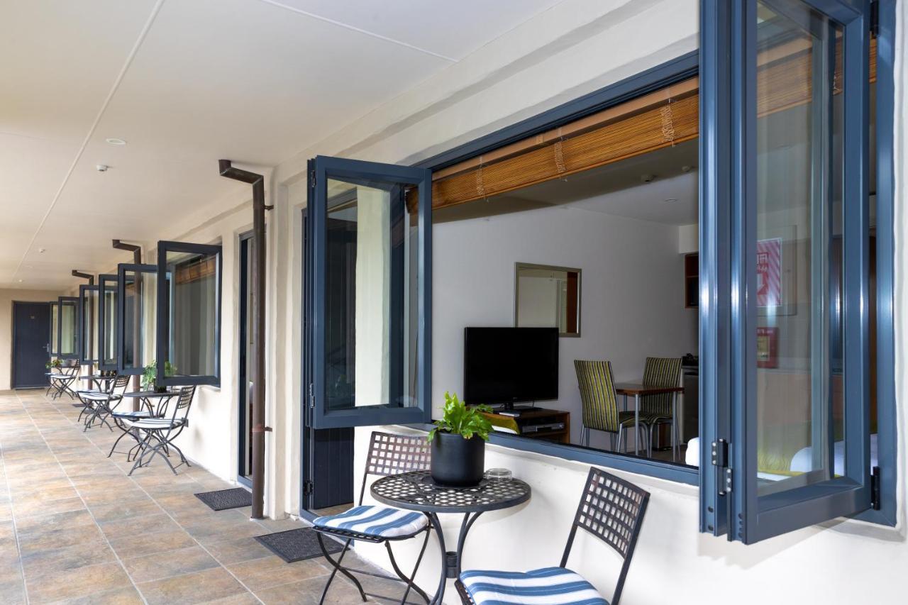 Harvest Lodge Motel Havelock North Extérieur photo