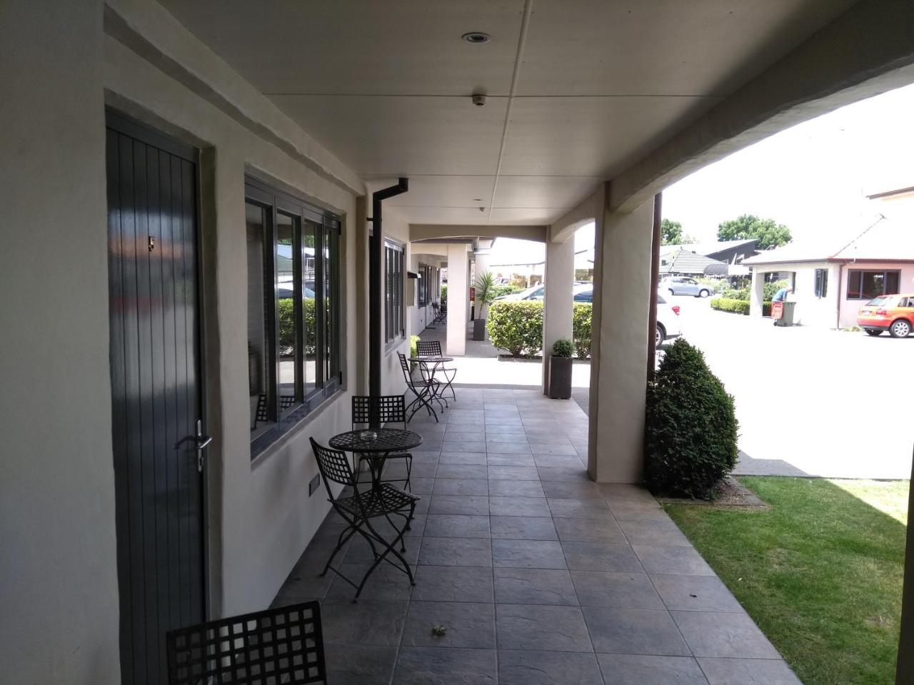 Harvest Lodge Motel Havelock North Extérieur photo